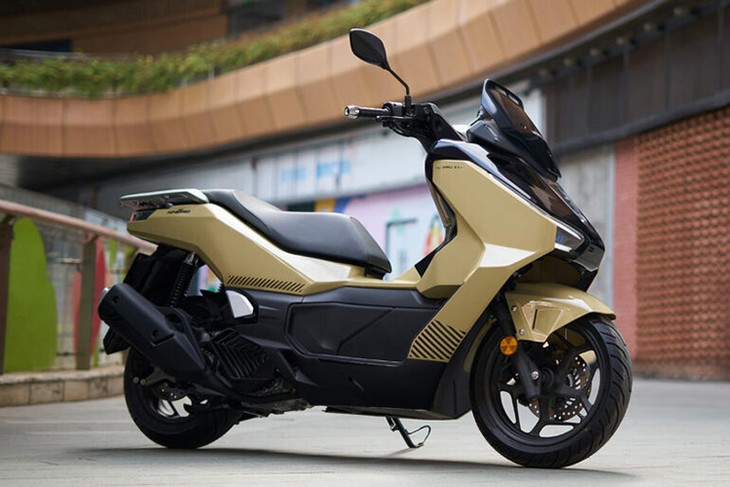 Cận cảnh Honda NWG150 2025, "đàn em" PCX từ 59 triệu đồng - Hình 2 Can canh Honda NWG150 2025,
