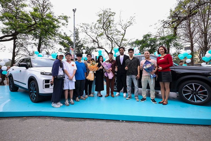 Jaecoo J7 "tiết kiệm xăng" chính thức đến tay khách hàng Hà Nội - Hình 2 Jaecoo J7